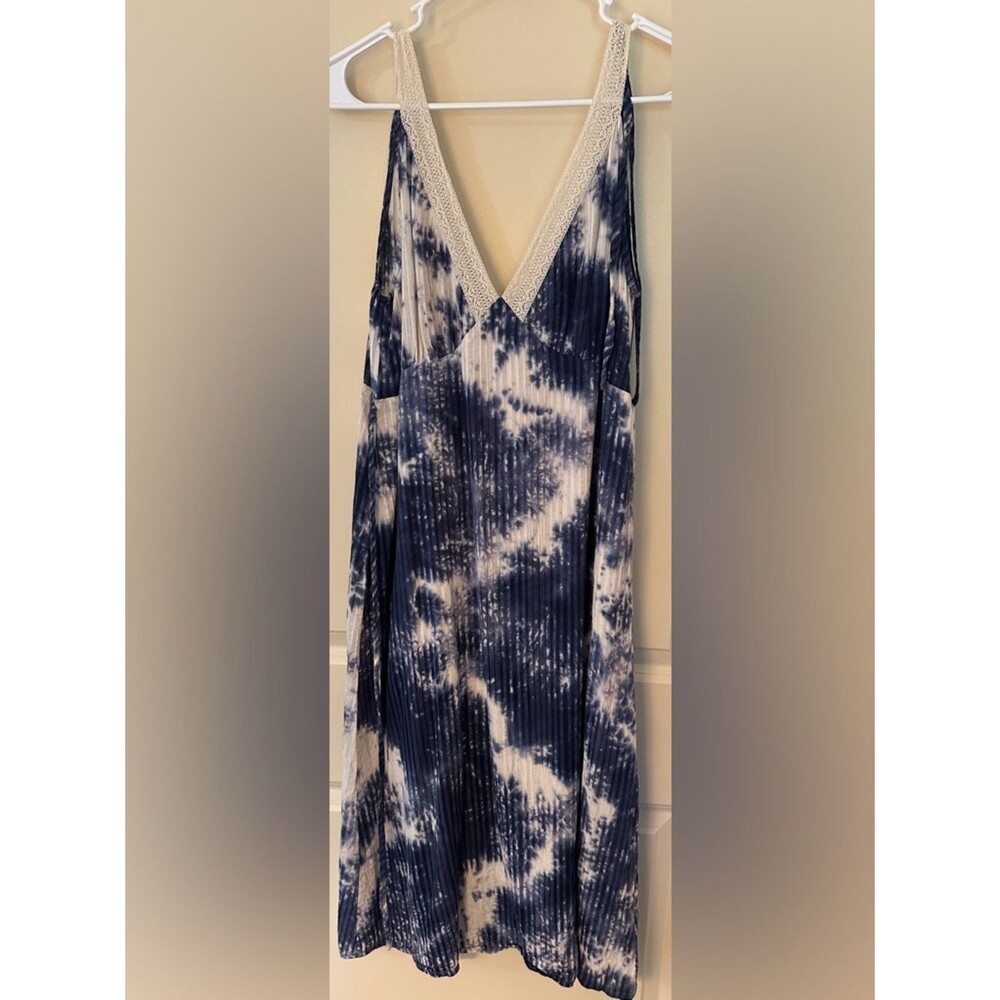 line and dot blue tie die mikdi dress Women's Sz Small